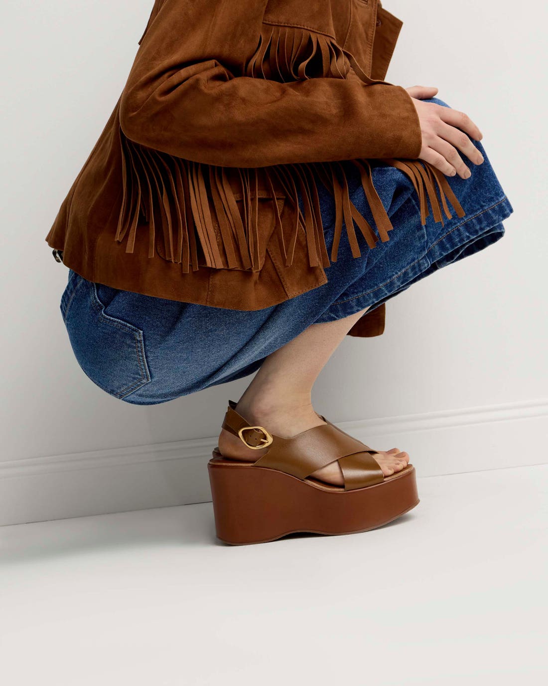 Sandalia alta Eloisa en cuero liso