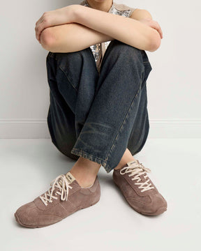 Sneaker Julie en gamuza