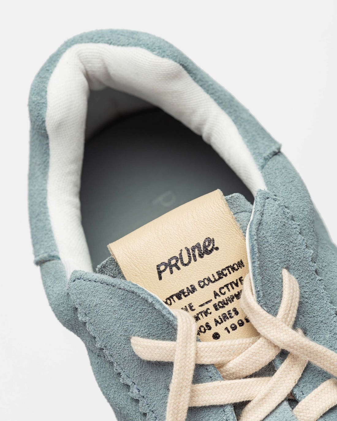 Sneaker Julie en gamuza